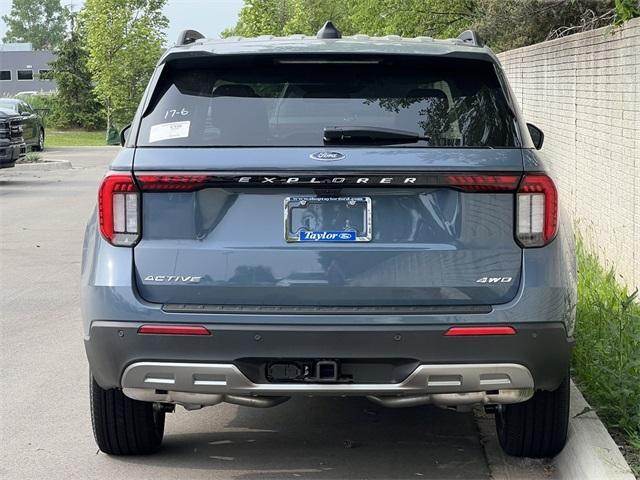 new 2025 Ford Explorer car