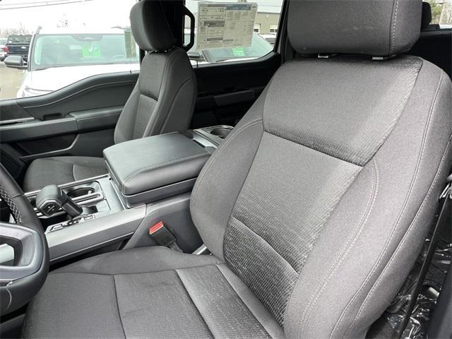 new 2025 Ford F-150 car