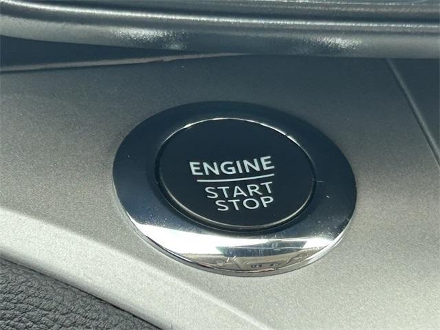 used 2022 Ford Explorer car, priced at $27,996