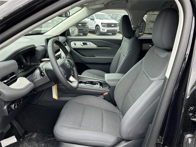 new 2025 Ford Explorer car