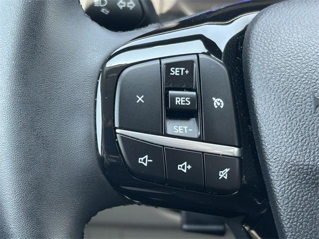 used 2022 Ford Escape car, priced at $23,999