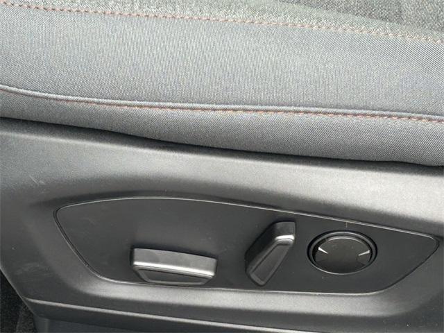 new 2025 Ford Explorer car