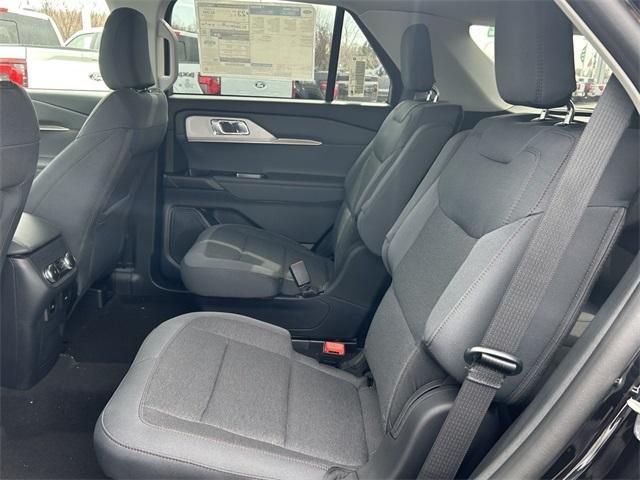 new 2025 Ford Explorer car