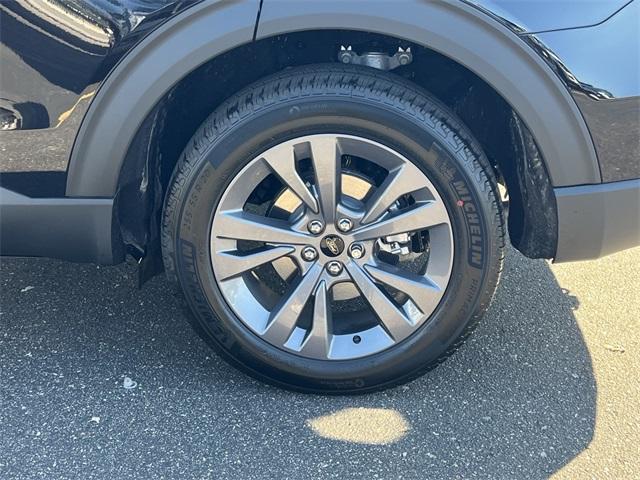 new 2025 Ford Explorer car