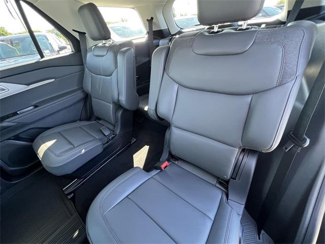 new 2025 Ford Explorer car