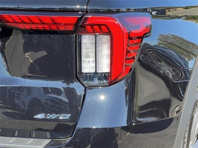 new 2025 Ford Explorer car