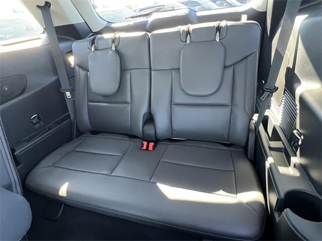 new 2025 Ford Explorer car