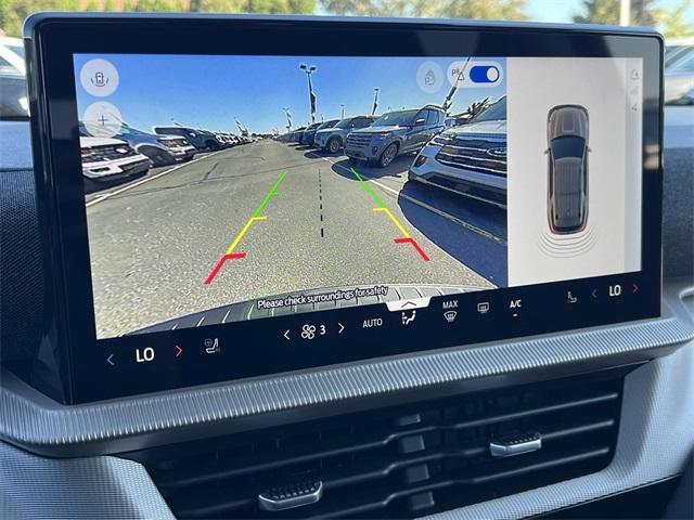 new 2025 Ford Explorer car