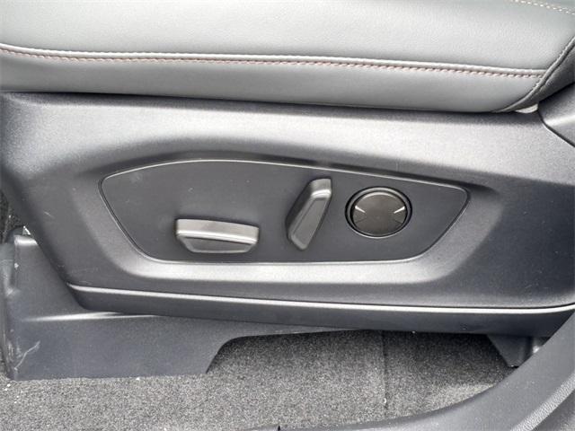 new 2025 Ford Explorer car