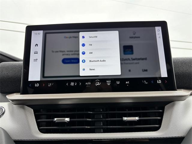 new 2025 Ford Explorer car