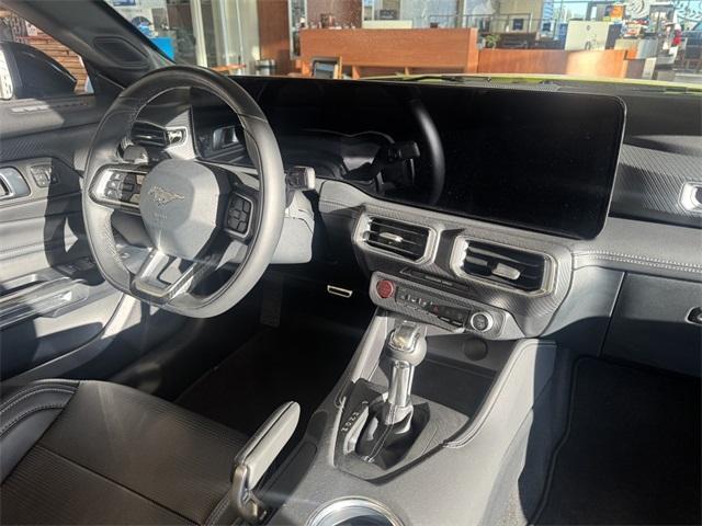 new 2025 Ford Mustang car