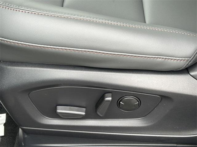 new 2025 Ford Explorer car