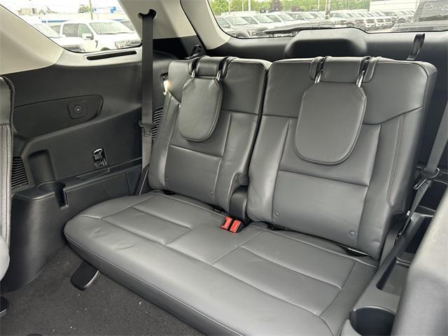 new 2025 Ford Explorer car