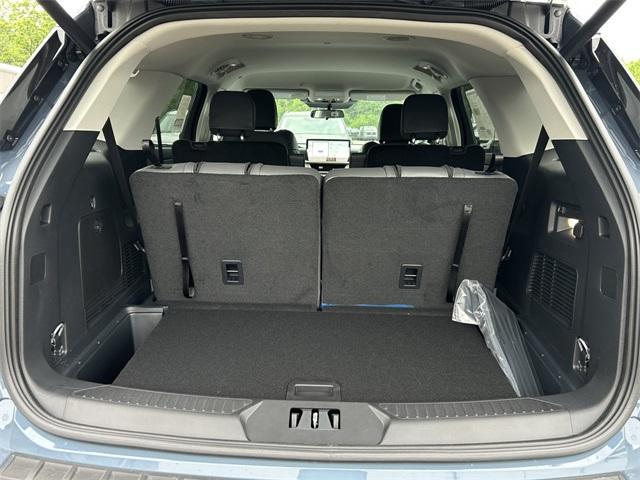 new 2025 Ford Explorer car