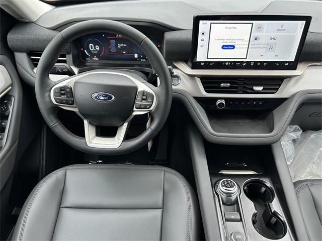 new 2025 Ford Explorer car