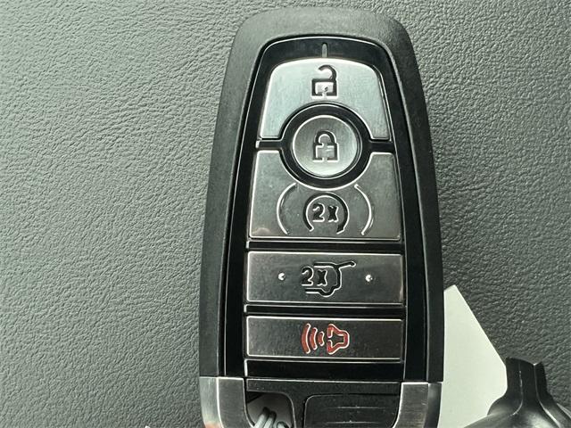 new 2025 Ford Explorer car