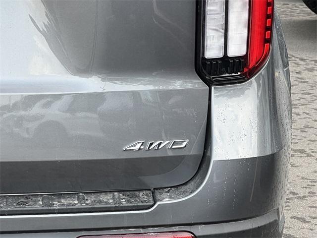 new 2025 Ford Explorer car