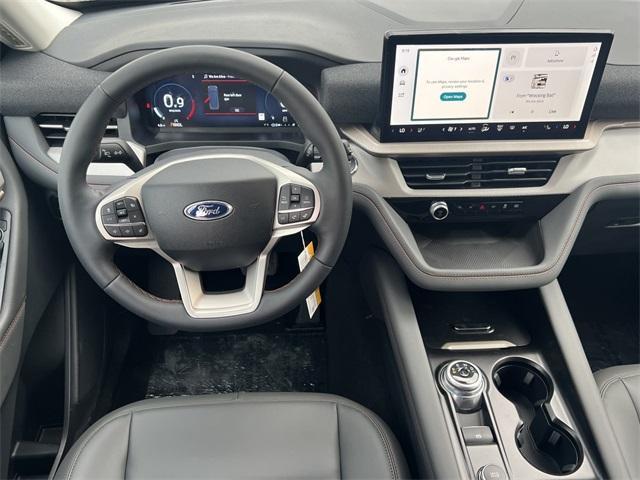 new 2025 Ford Explorer car