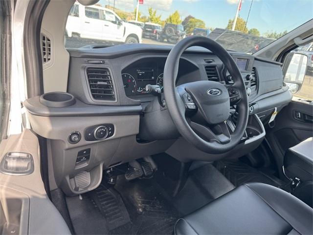 new 2025 Ford Transit-350 car