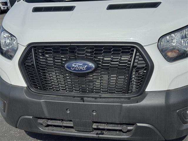 new 2025 Ford Transit-350 car
