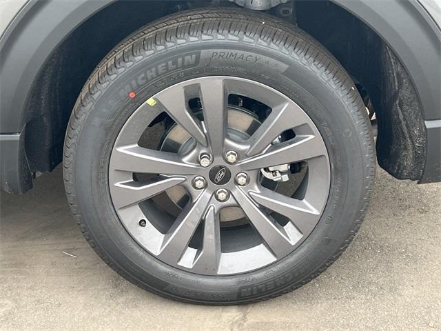 new 2025 Ford Explorer car