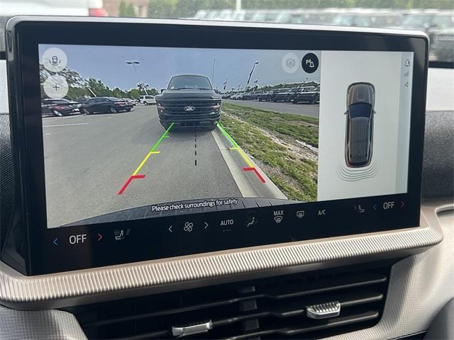 new 2025 Ford Explorer car