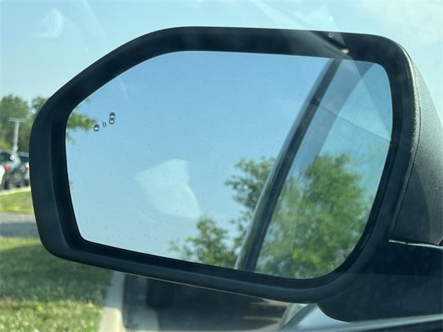new 2025 Ford Explorer car
