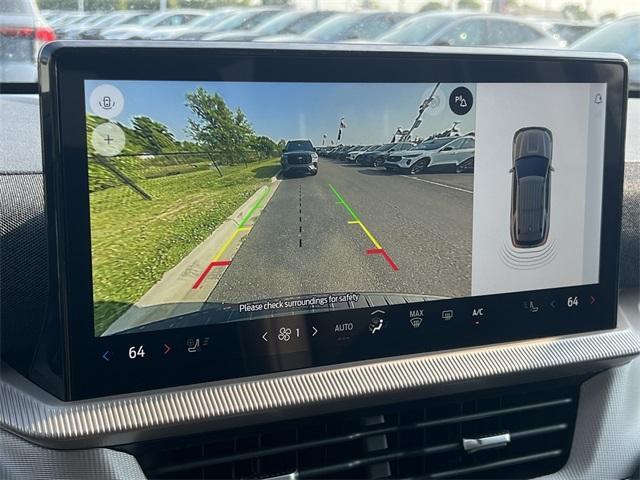 new 2025 Ford Explorer car