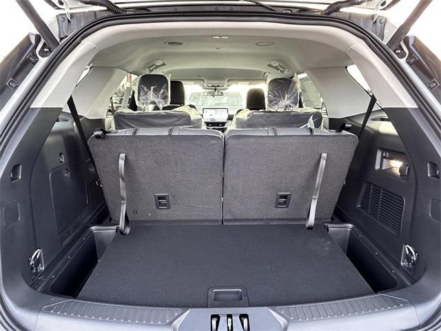 new 2025 Ford Explorer car