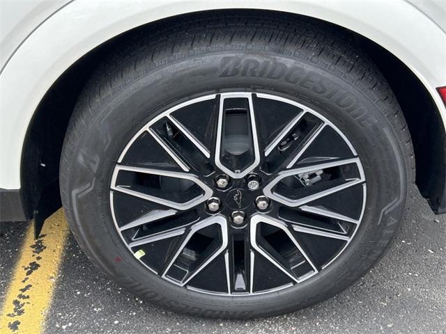new 2025 Ford Mustang Mach-E car