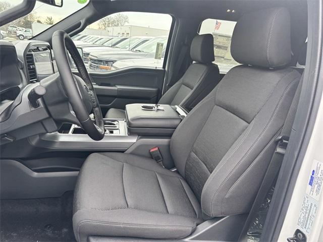 new 2025 Ford F-150 car