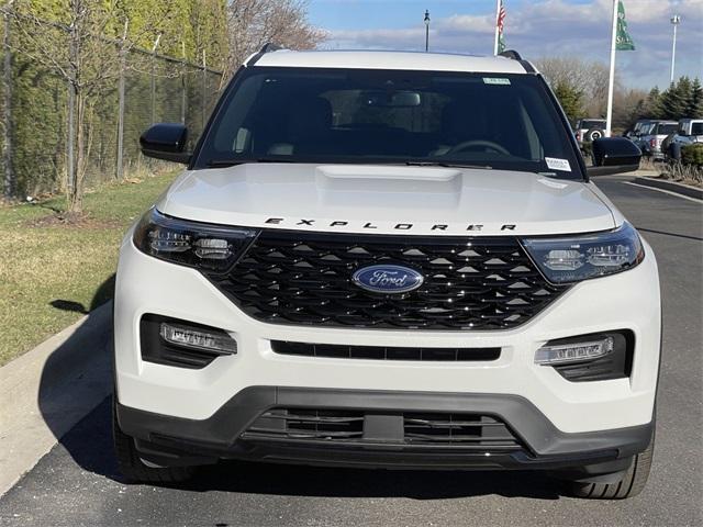 new 2024 Ford Explorer car, priced at $47,922