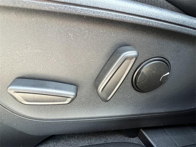 new 2025 Ford Escape car