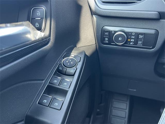 new 2025 Ford Escape car