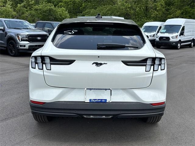 new 2025 Ford Mustang Mach-E car