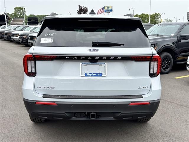 new 2025 Ford Explorer car