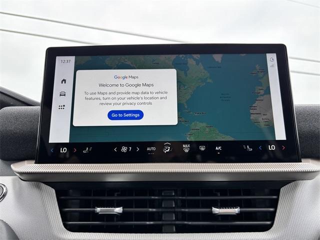 new 2025 Ford Explorer car