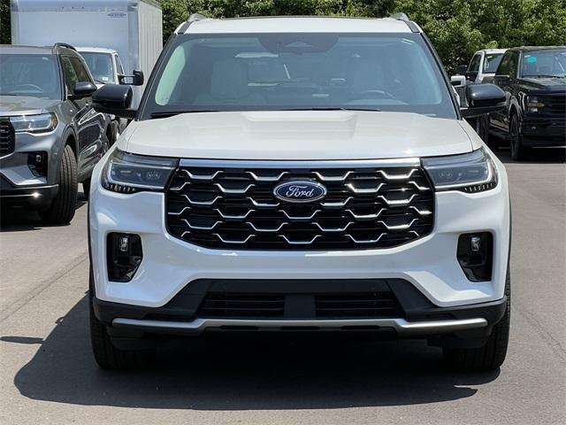 new 2025 Ford Explorer car