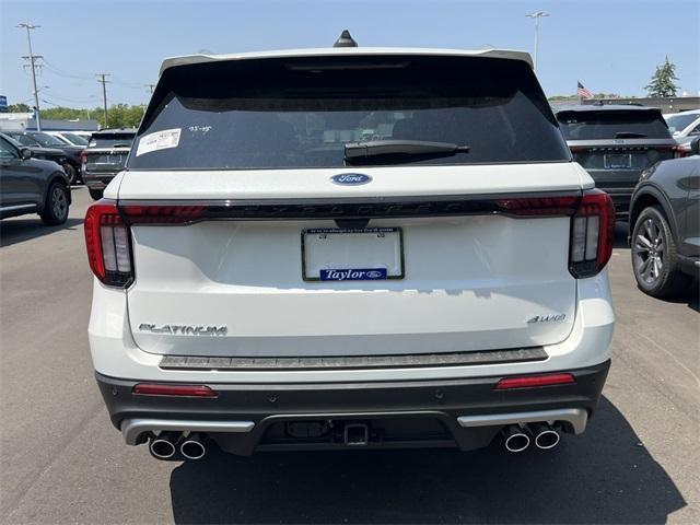 new 2025 Ford Explorer car