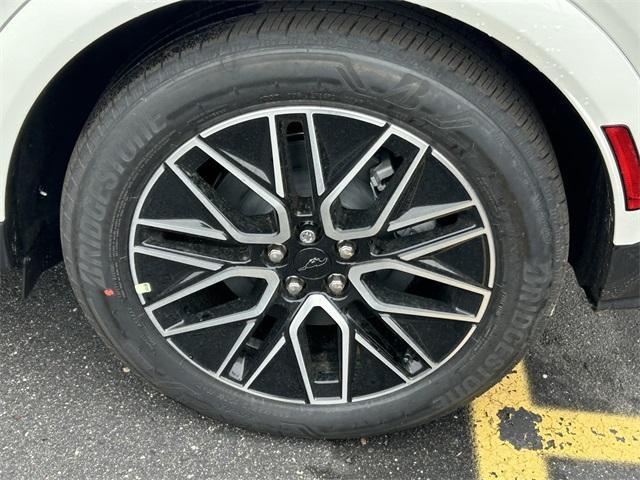 new 2025 Ford Mustang Mach-E car