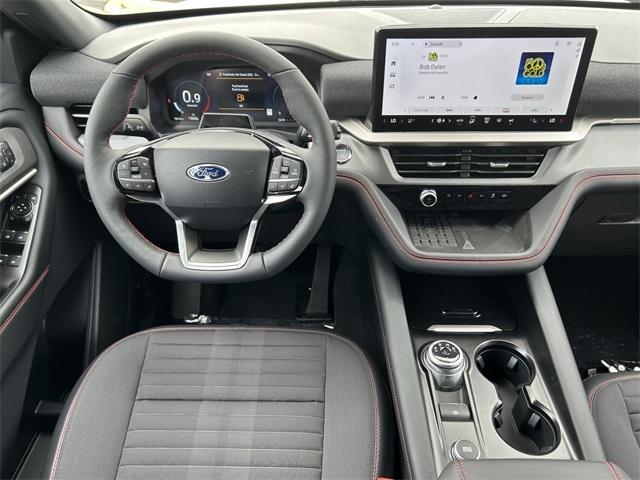 new 2025 Ford Explorer car