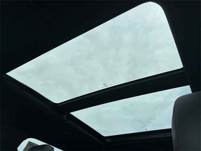 new 2025 Ford Explorer car