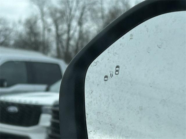 new 2025 Ford Explorer car