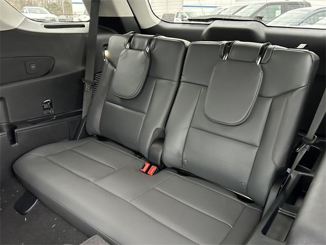 new 2025 Ford Explorer car