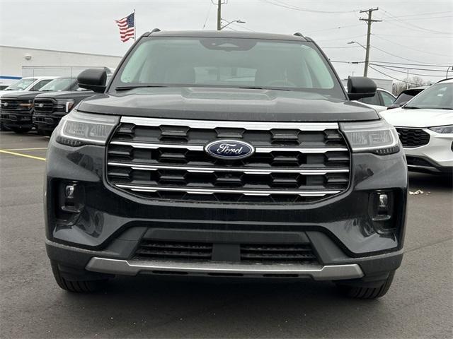 new 2025 Ford Explorer car