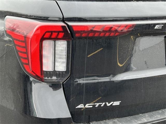 new 2025 Ford Explorer car