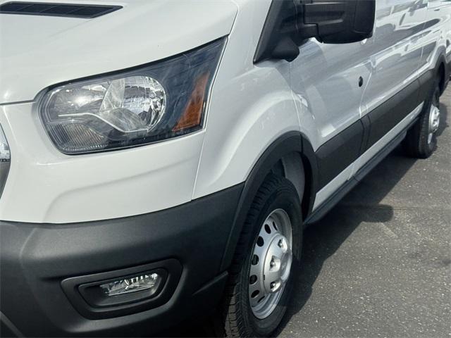 new 2025 Ford Transit-350 car