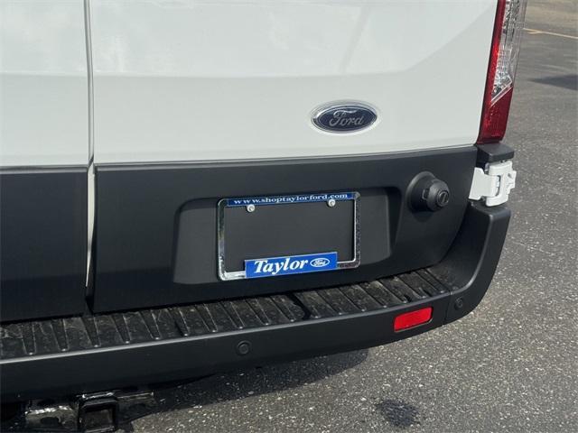 new 2025 Ford Transit-350 car