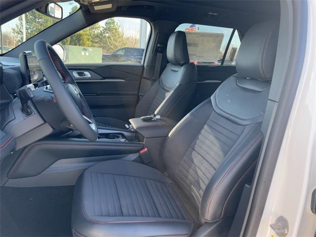 new 2025 Ford Explorer car