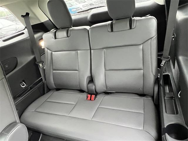 new 2025 Ford Explorer car